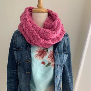 GAP Circle Knit Scarf with little pom poms